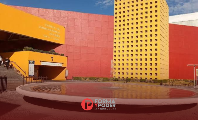 Sujetos armados asaltan a organizadores de evento en el Centro de Convenciones de Puebla