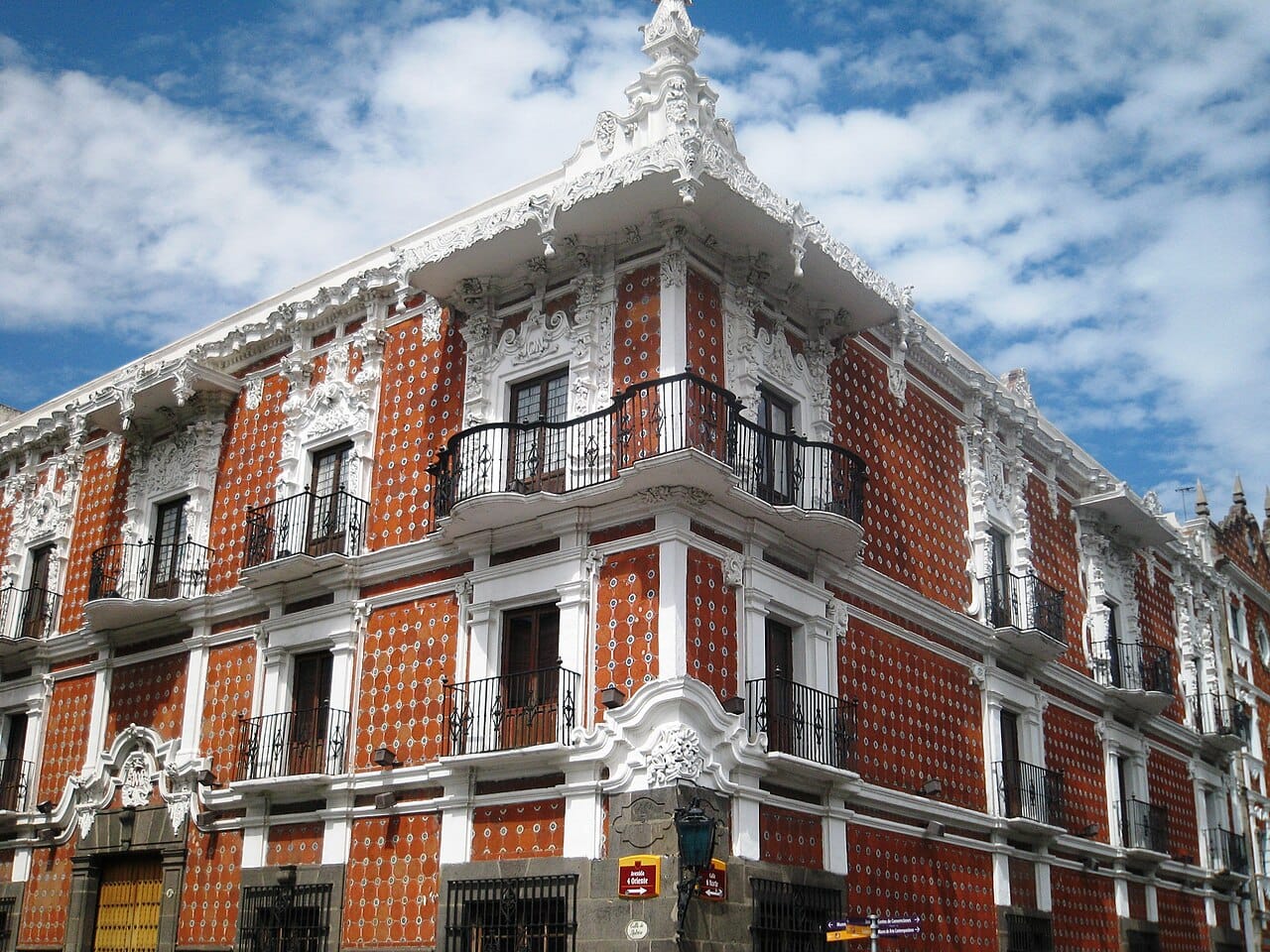 Casa del Alfeñique cumple 100 años en Puebla