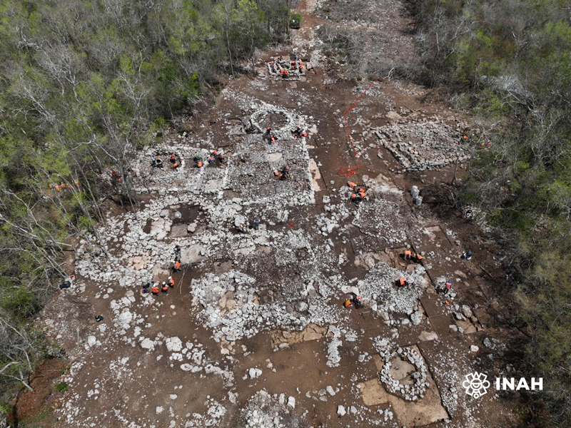 Hallan altar maya en obras del Tren Maya