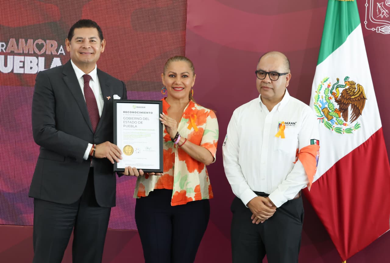 Gobierno de Puebla recibe reconocimiento por el mayor número de centros de trabajo certificados en Igualdad laboral