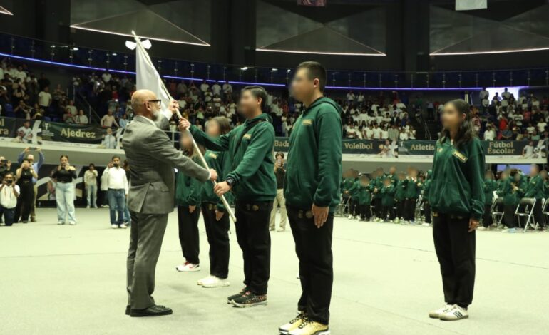 Realiza SEP abanderamiento de delegación para Juegos Deportivos Nacionales Escolares