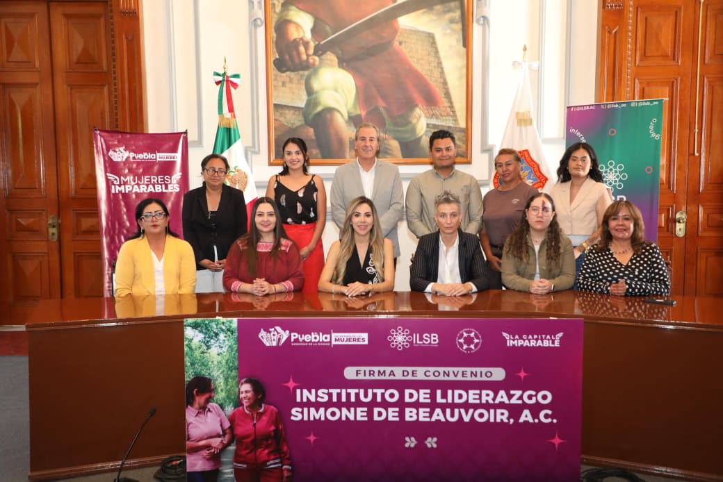 Pepe Chedraui encabeza firma de convenio entre la Secretaría de las Mujeres y el Instituto Simone de Beauvoir A.C