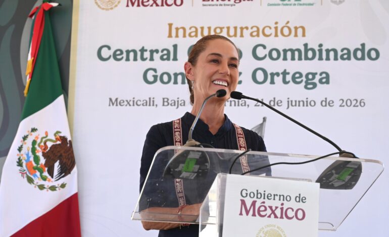 Claudia Sheinbaum inaugura central de ciclo combinado de CFE en Mexicali