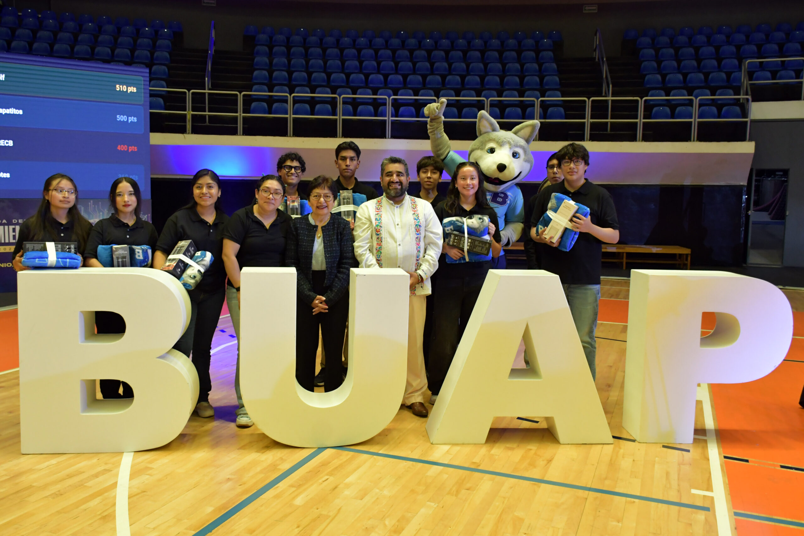 Bachillerato 5 de Mayo obtiene el primer lugar en la Olimpiada del Conocimiento BUAP 2026