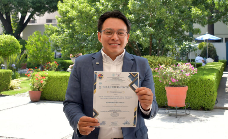 Alumno de enfermería BUAP obtiene primer lugar en el congreso nacional de enfermería