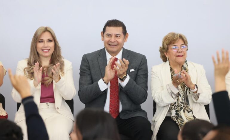 Gobierno de Puebla ampliará el programa “Familias Fuertes: Amor y Límites” a las 31 microrregiones del estado