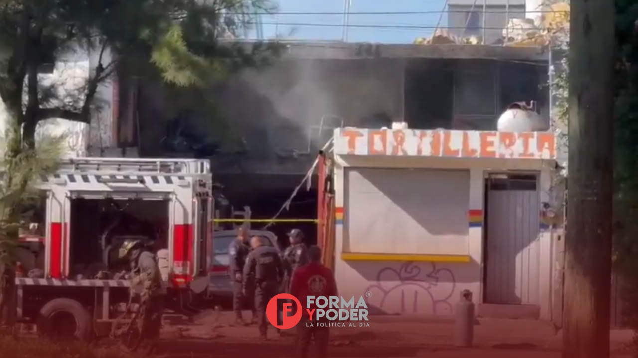 Adulto mayor pierde la vida en incendio en Circuito Amalucan