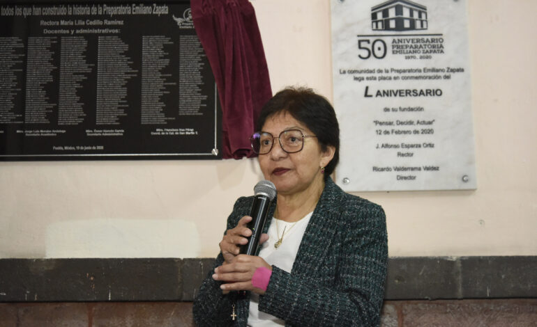 Rectora de la BUAP recorre la nueva sede de la preparatoria Emiliano Zapata
