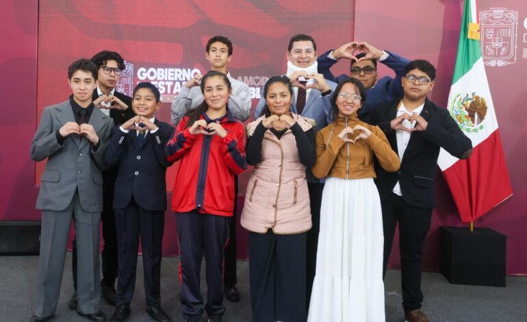 Gobierno Estatal apoya a talento poblano                               rumbo a olimpiada matemática en Singapur 