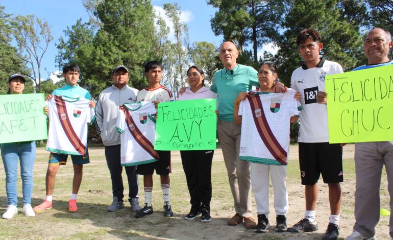 “El Chelís” selecciona a los tres primeros futbolistas para equipo de Juntas Auxiliares