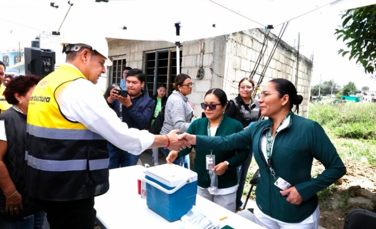 Por tierra y por aire, gobernador Armenta Mier                    recorre zona afectada en Ciudad Serdán