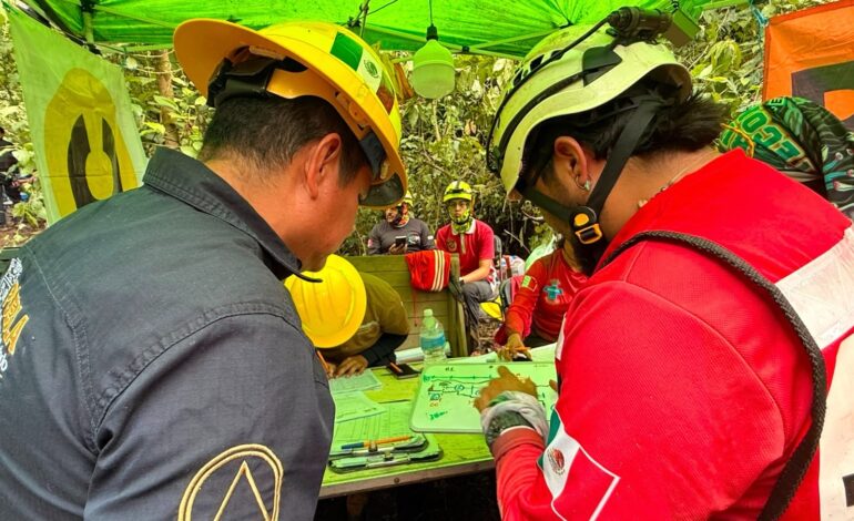 Identifica gobierno estatal a guías sin                             certificación tras tragedia en gruta de Cuetzalan