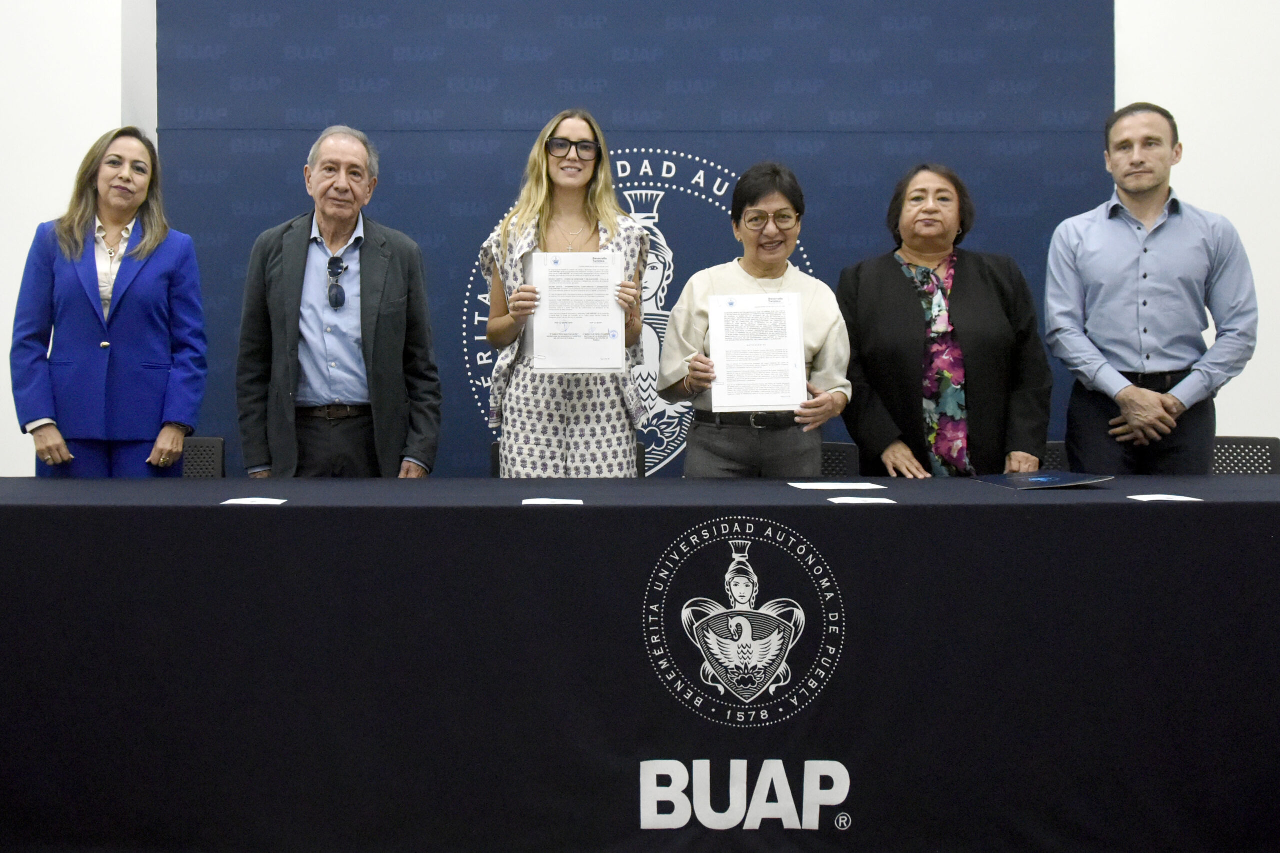 BUAP firma convenio con la Secretaría de Desarrollo Turístico estatal