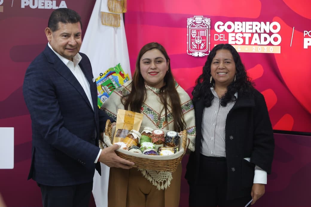 Gobierno de Puebla impulsa acciones para transformar el campo poblano con tecnología y valor agregado