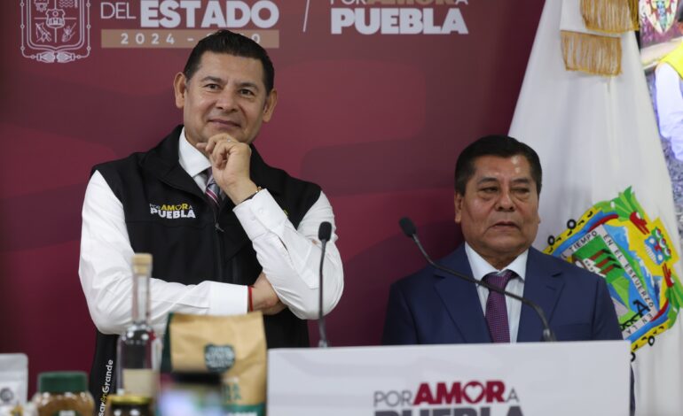 Alejandro Armenta anuncia obras de pavimentación en 28 mil calles en Puebla