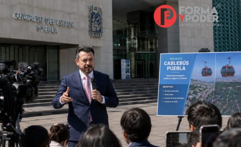 Congreso de Puebla recibe a García Parra para informar sobre el Cablebús