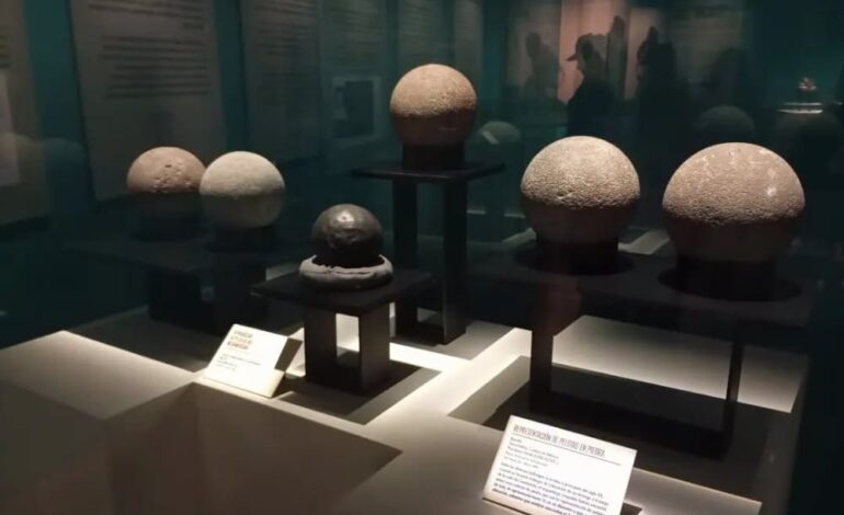 Protegerán las pelotas de hule más antiguas de Mesoamérica