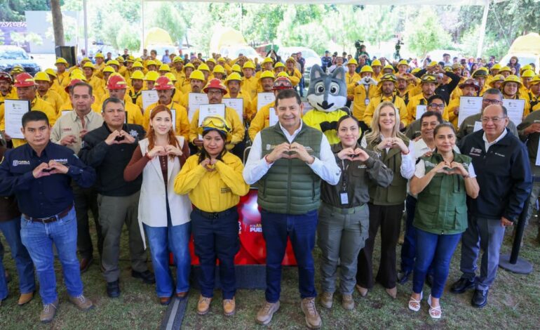 Alejandro Armenta reconoce el labor de brigadistas y Guardias Forestales