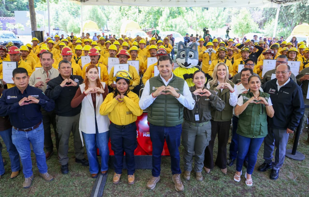 Alejandro Armenta reconoce el labor de brigadistas y Guardias Forestales