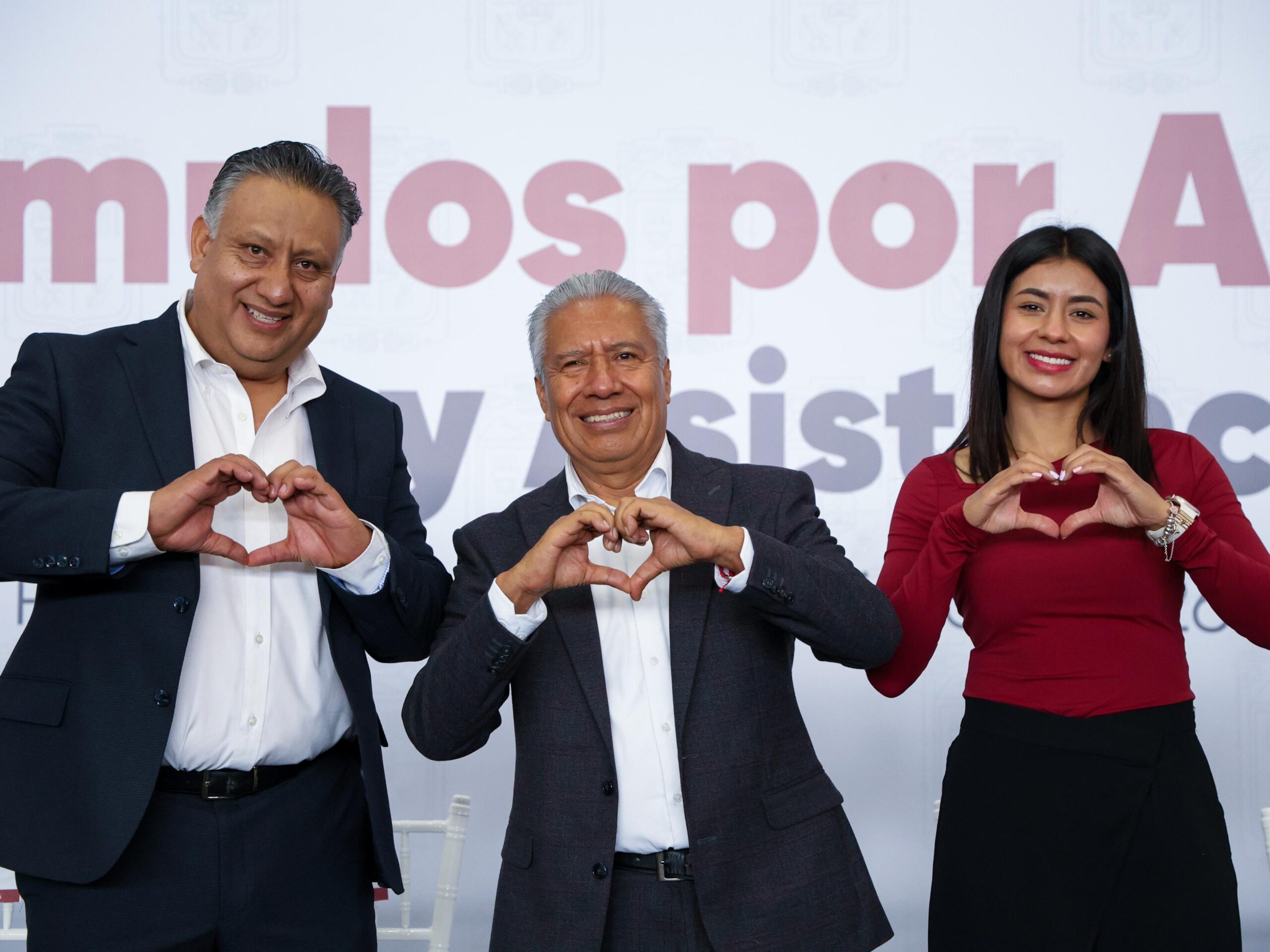 SEP Puebla reconoce la trayectoria del Personal de Apoyo y Asistencia a la Educación