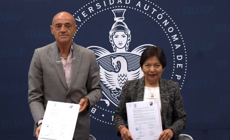 Signan la BUAP y la Universidad del Deporte convenio a favor de la formación estudiantil