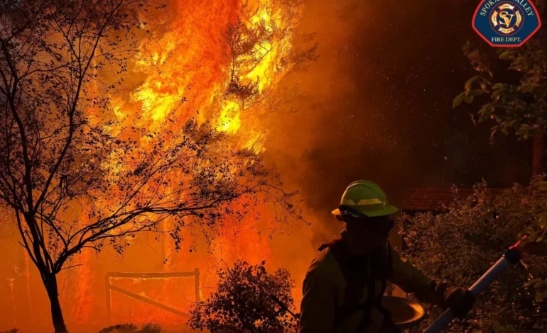 Arrestan a un hombre por provocar uno de los mayores incendios forestales de Washington