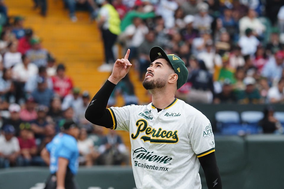 Pericos derrota 8-1 a Diablos Rojos y se coloca a un juego de la serie