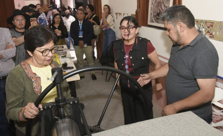 Inaugura Rectora Lilia Cedillo nuevo espacio cultural en la Casa de la Reina
