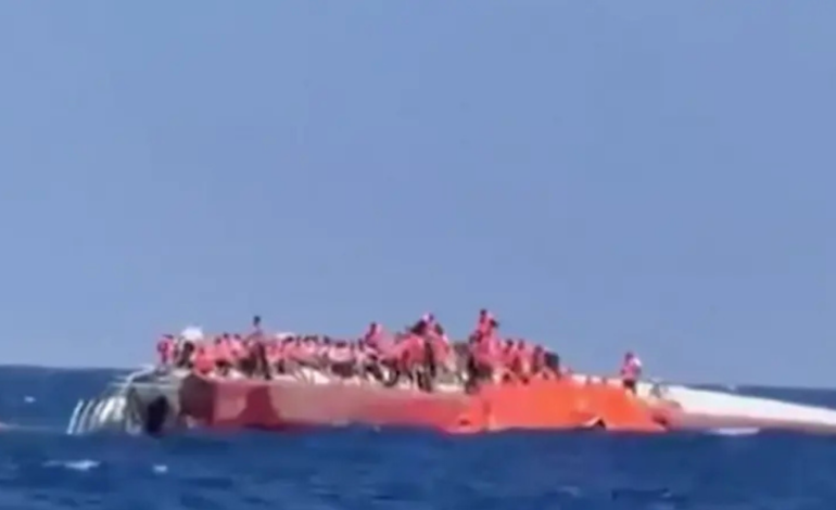 Naufragio de un ferry en la costa de Chipre deja al menos 7 muertos y 237 rescatados