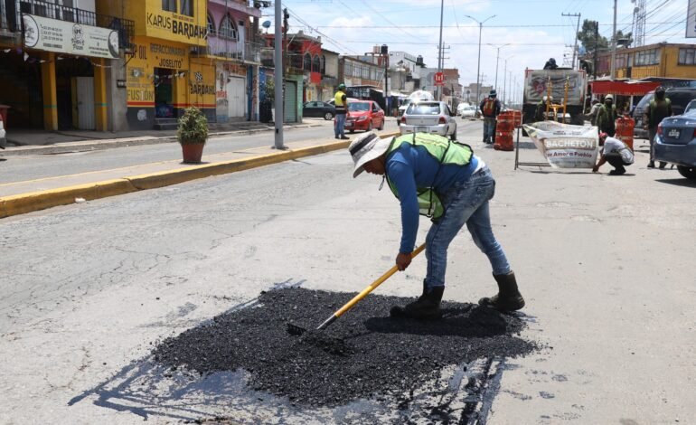 Rehabilita gobierno estatal 29.6 kilómetros de vías de comunicación en la entidad