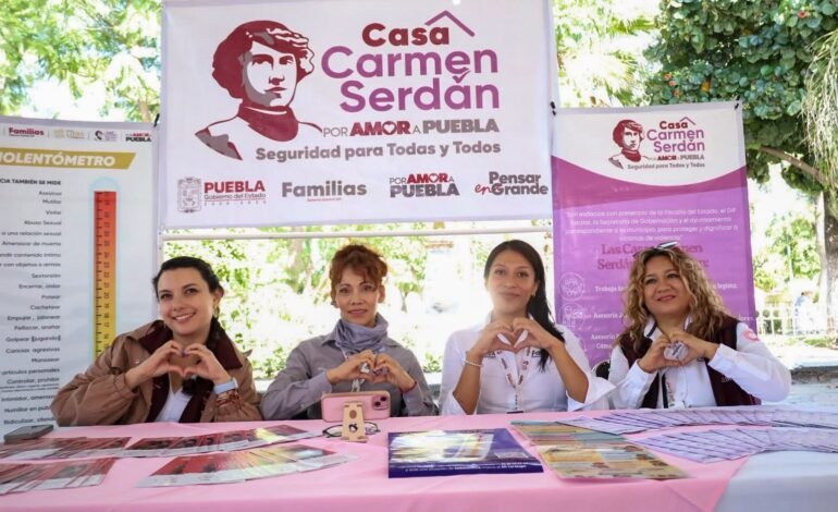 SEDIF Puebla y Secretaría de Deporte y Juventud entregan canastas básicas en Totimehuacán