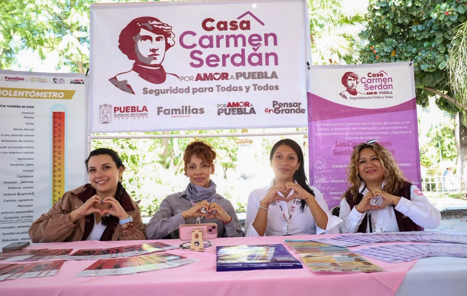 SEDIF Puebla y Secretaría de Deporte y Juventud entregan canastas básicas en Totimehuacán