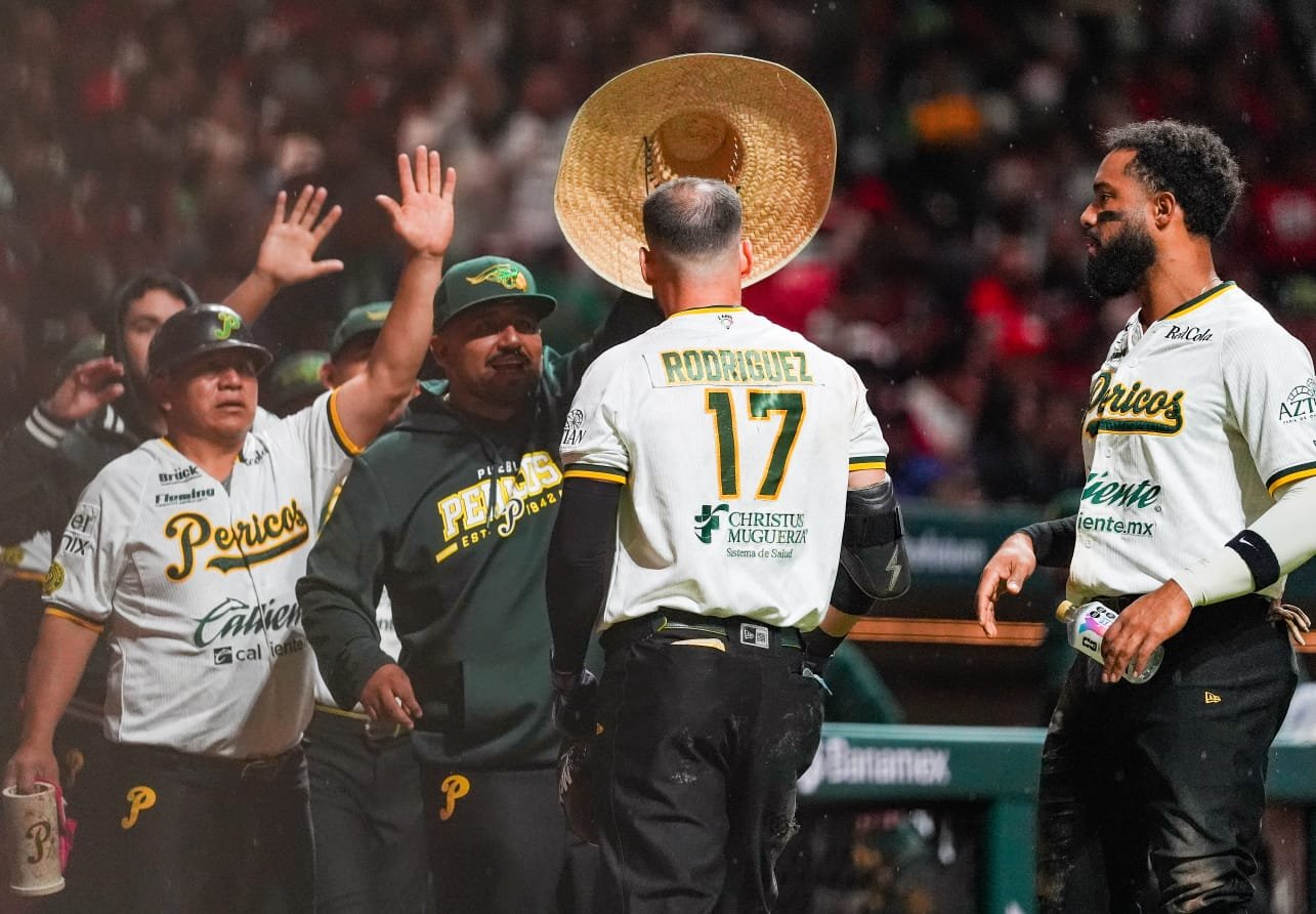 Pericos de Puebla apalea 13-5 a Diablos Rojos y toma ventaja en la Serie de Zona