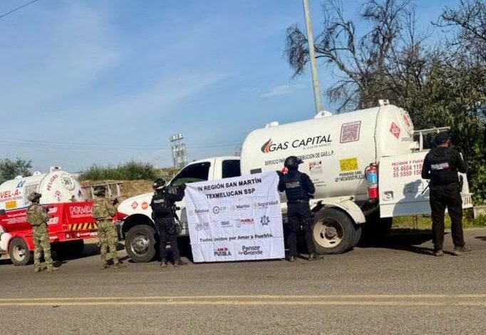 MARINA, DEFENSA y SSP aseguran más de 21 mil litros de hidrocarburo ilegal en San Salvador el Verde
