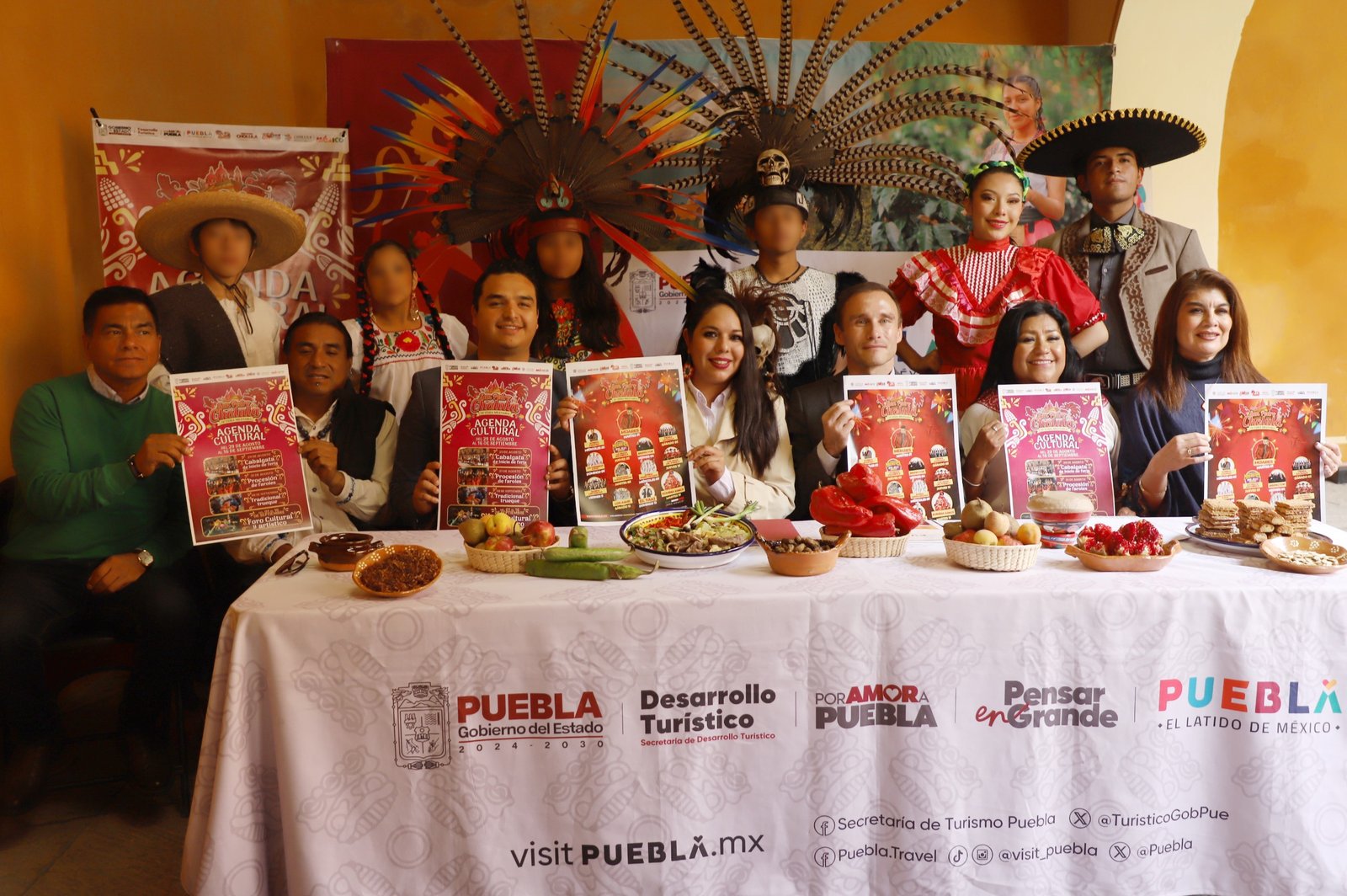 Presentan la 76ª edición de la Feria Milenaria de San Pedro Cholula