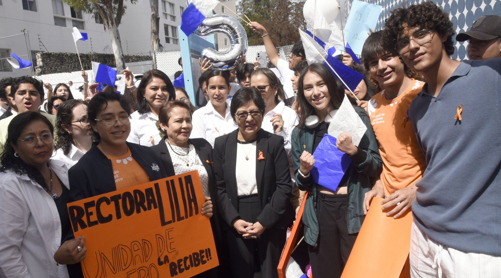 Celebra 45 años la Preparatoria 2 de Octubre de 1968