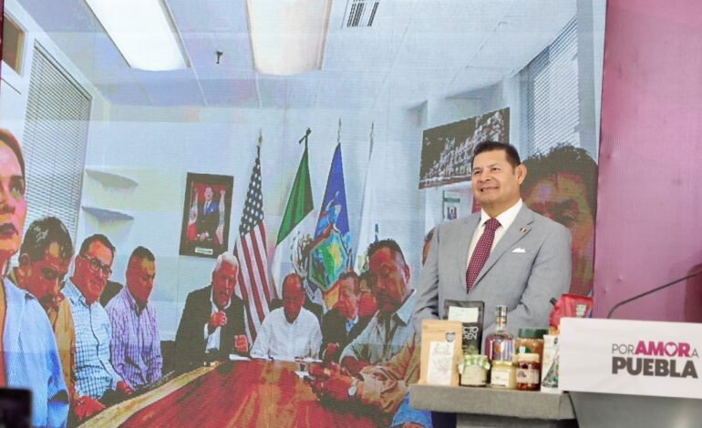 Alejandro Armenta encabeza enlace con líderes y empresarios poblanos en Nueva York