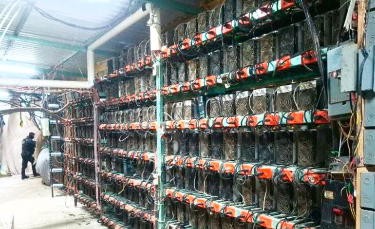 FGR, Marina y SSPE desmantelan inmueble con 300 equipos de criptominería