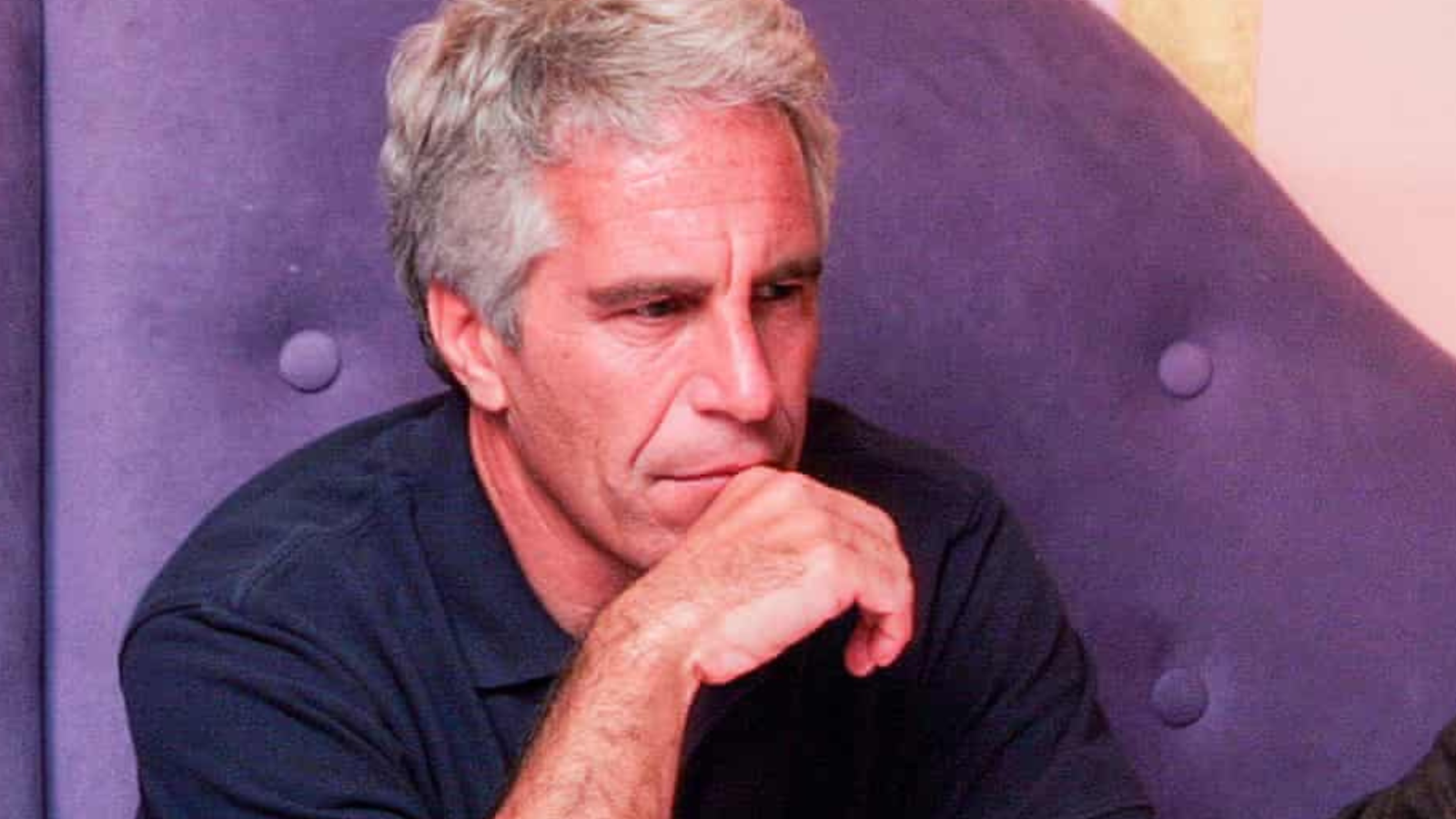 Exigen identificar a las víctimas del material de abuso sexual infantil hallado en la colección de Jeffrey Epstein