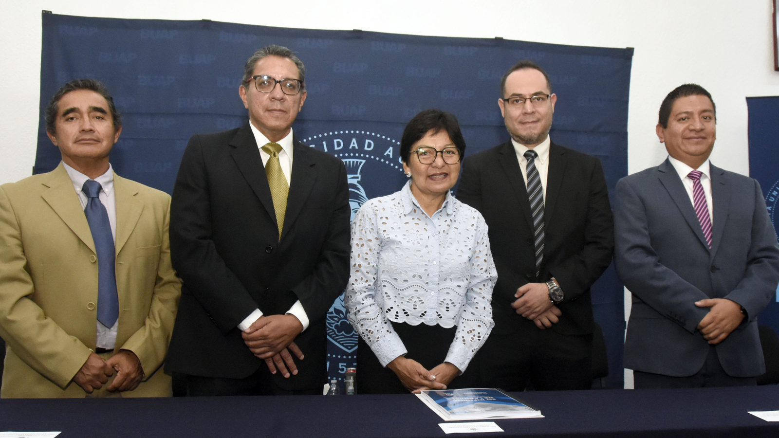 Rinde Tercer Informe el director de la Facultad de Ciencias de la Electrónica BUAP
