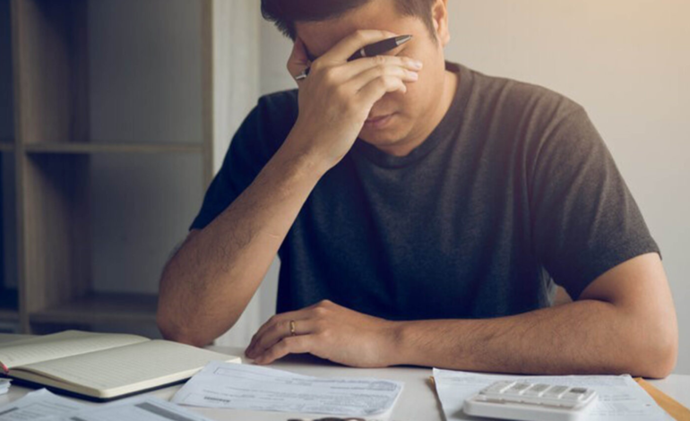 Desempleo y deudas: riesgos para la salud mental