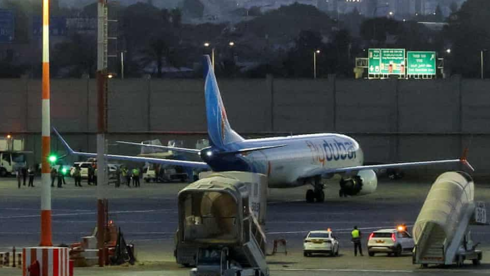 Autoridades saudíes arrestan a piloto de avión que apuñaló a su compañero en pleno vuelo