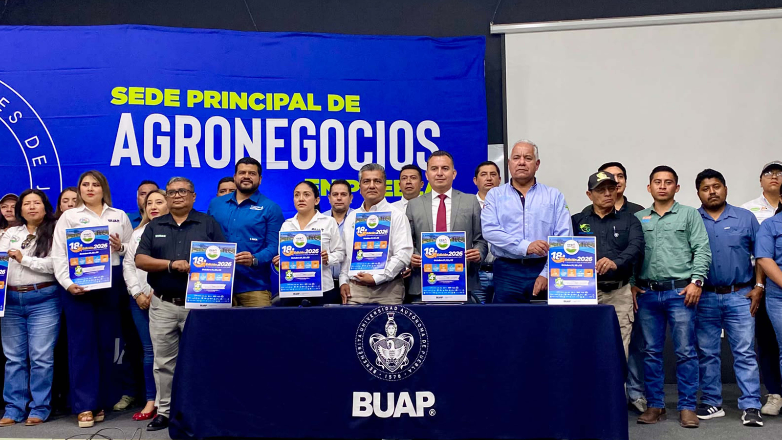La BUAP presenta la 18 edición de la Expo Hortícola en Los Reyes de Juárez