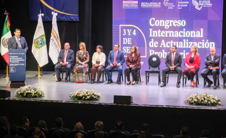 Formación jurídica y sensibilidad social, claves para fortalecer estado de derecho: Armenta Mier