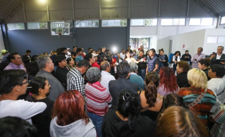 Realizan asamblea vecinal en colonia Maravillas para informar sobre alcances técnicos y ambientales del transporte por cable