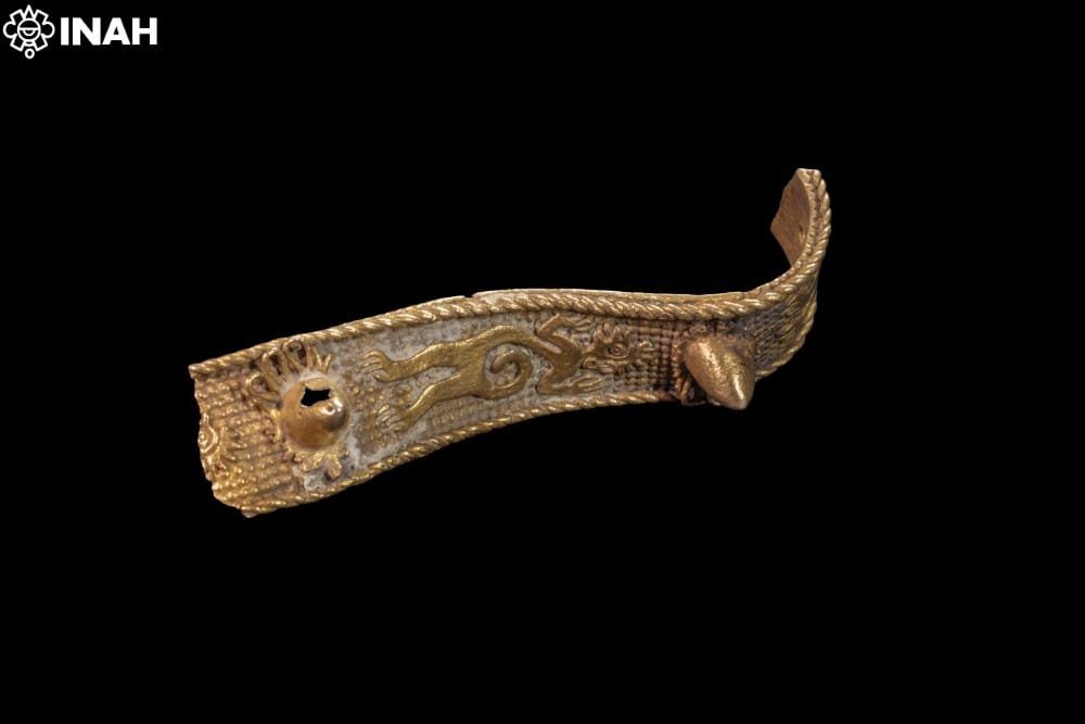 Repatrian brazalete prehispánico ligado a las «Joyas del Pescador»