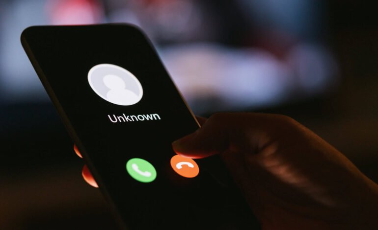 Cuidado con los falsos mensajes de voz: así intentan infectar tu celular