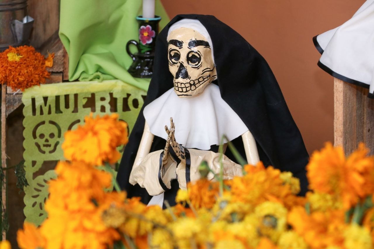 Abre Casa de Cultura convocatoria para Concurso de Ofrendas y Altares a los Muertos en Puebla