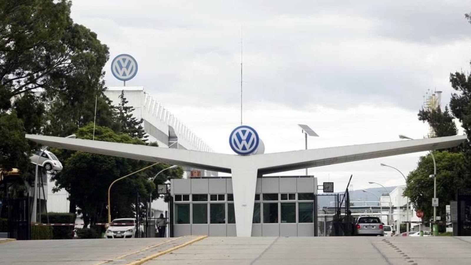 Trabajadores de Volkswagen Puebla votan hoy nueva propuesta salarial de 13.16%