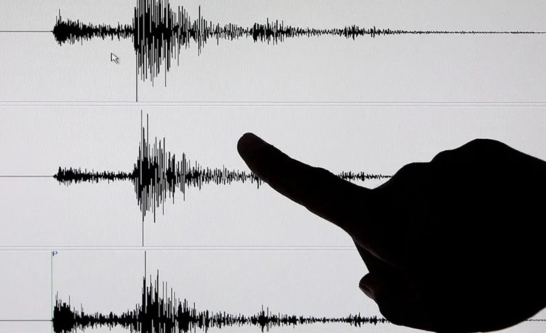 Terremoto de magnitud 7.7 sacude Panamá